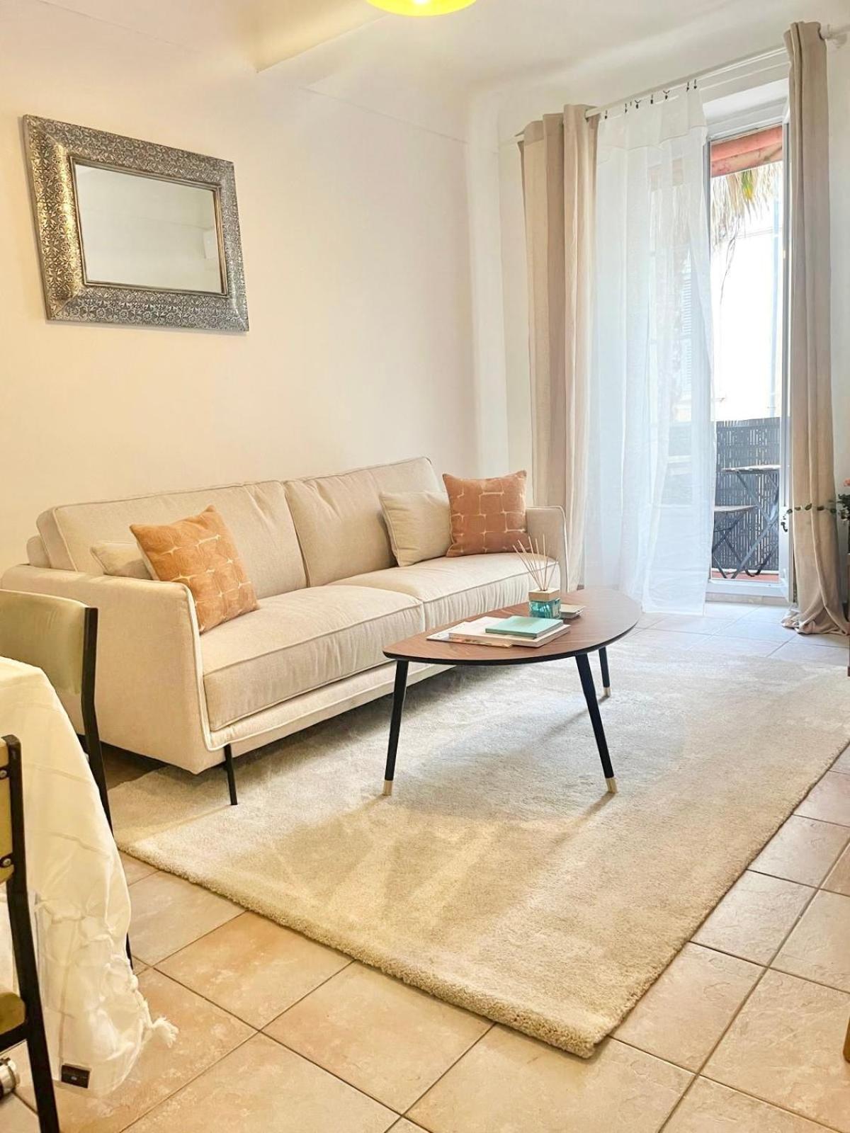 2 Bedroom - 19jdr2 Appartement