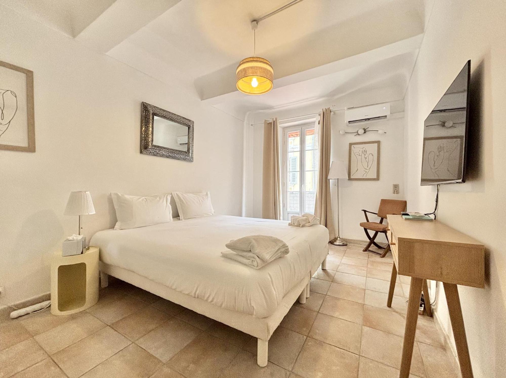 Appartement 2 Bedroom - 19jdr2